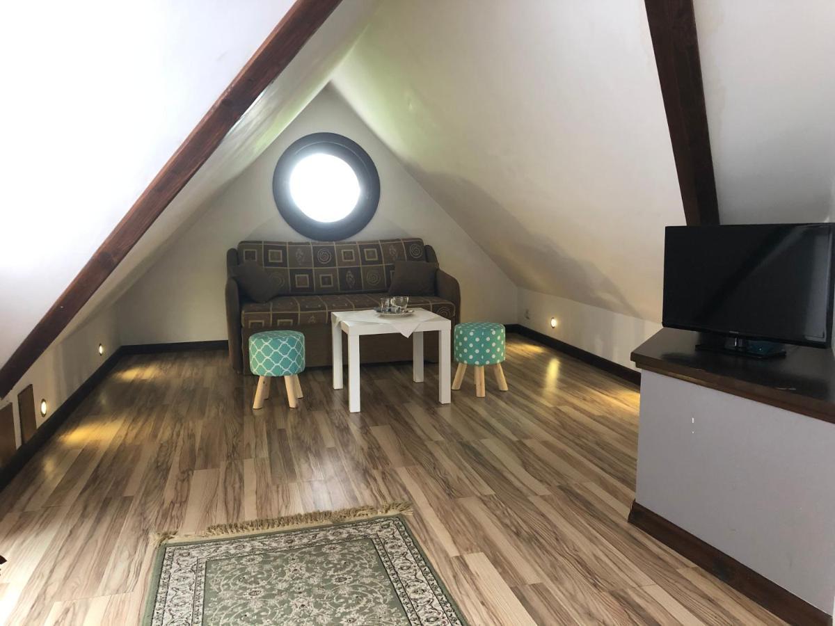 Gosciniec Pod Smrekami Bed & Breakfast Czorsztyn Eksteriør bilde