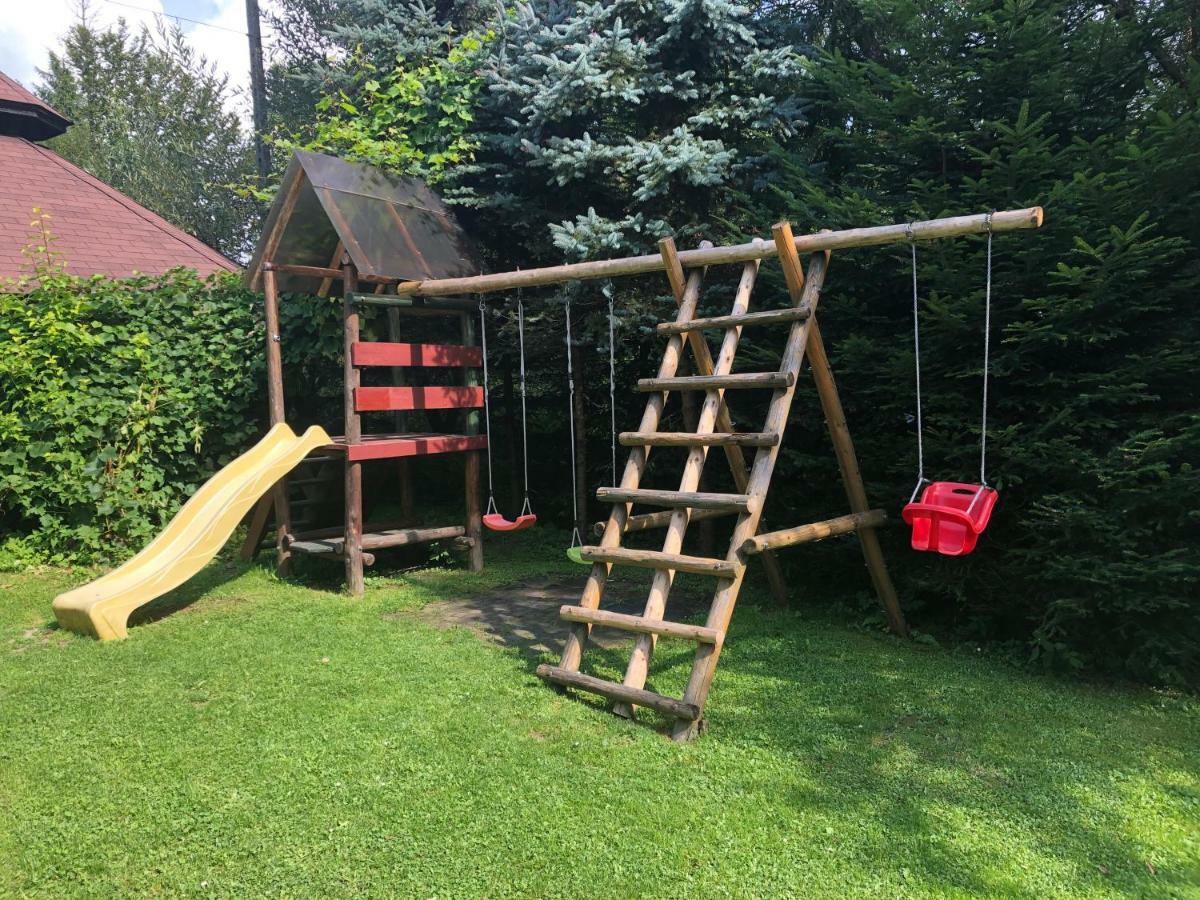 Gosciniec Pod Smrekami Bed & Breakfast Czorsztyn Eksteriør bilde