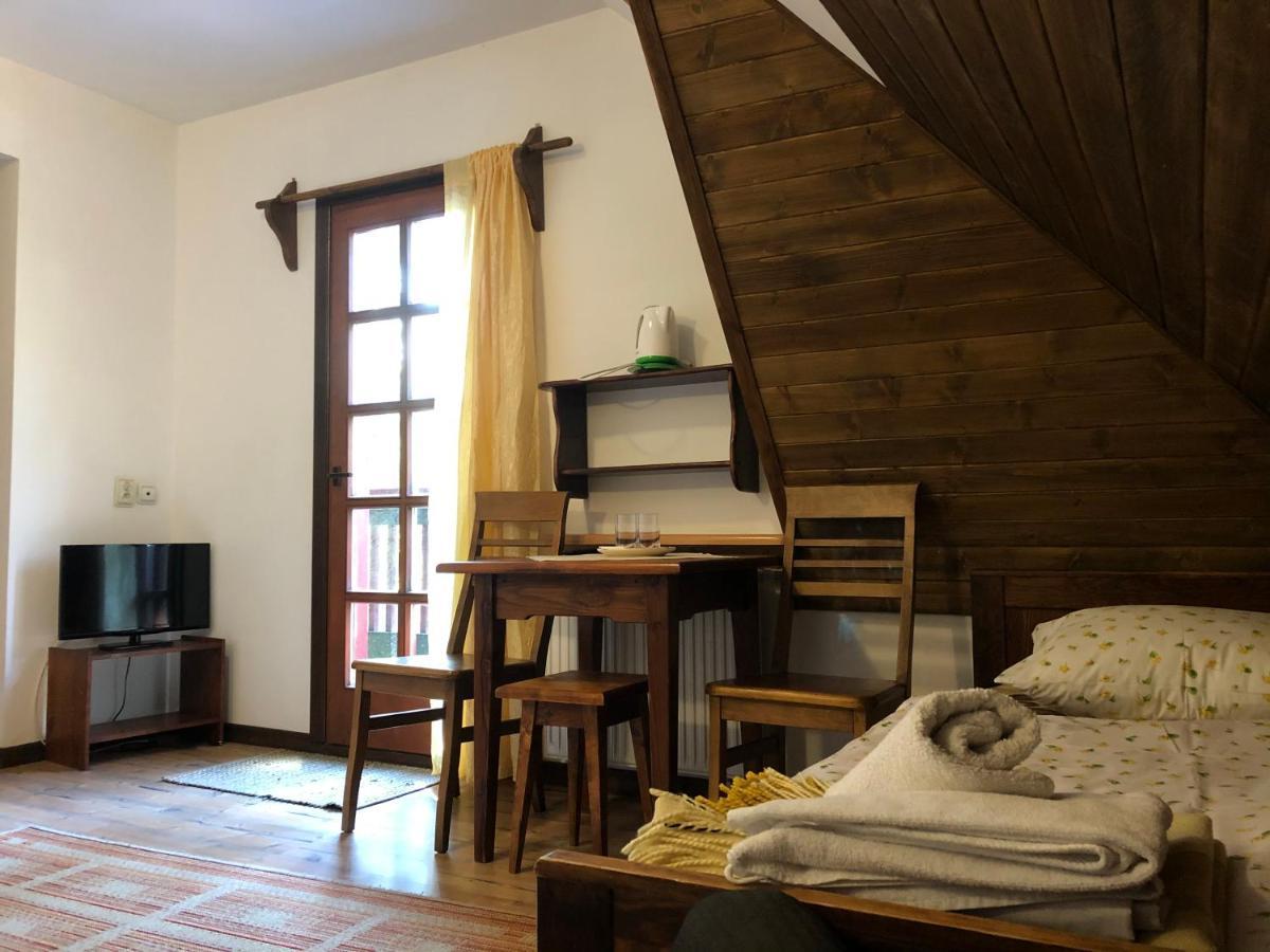 Gosciniec Pod Smrekami Bed & Breakfast Czorsztyn Eksteriør bilde